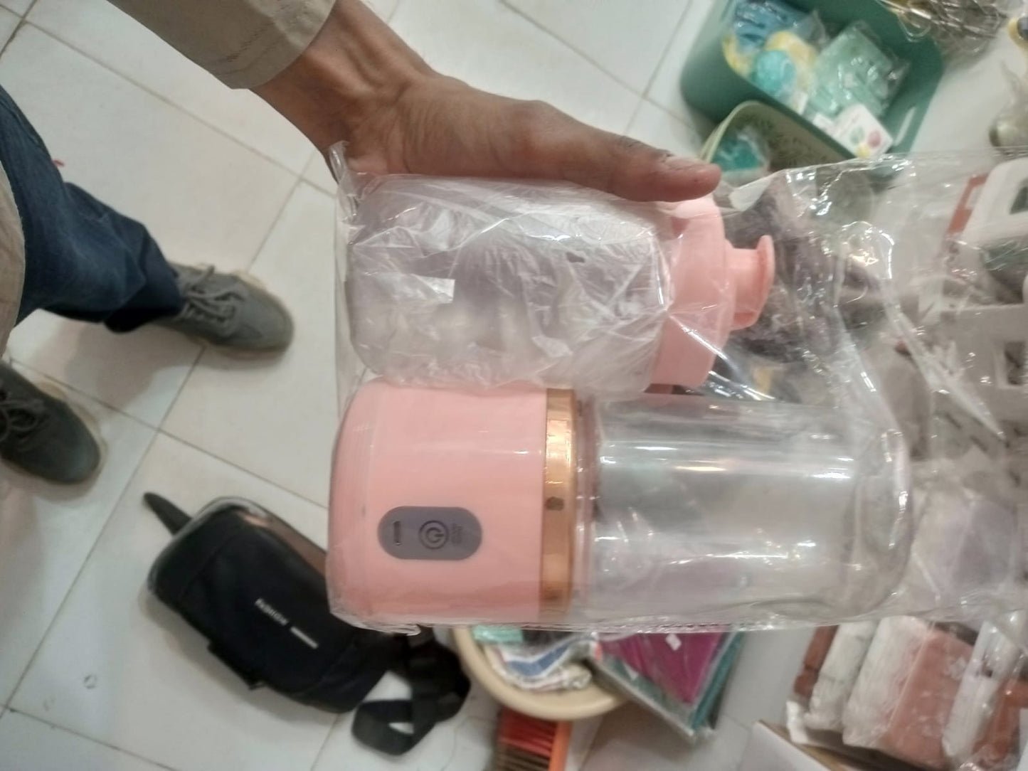 2-in-1 Rechargeable Portable Juicer Blender